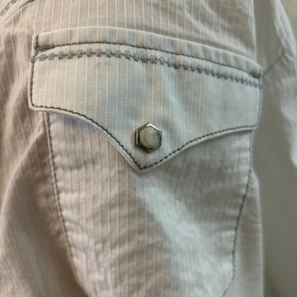 Rock 47 by Wrangler Western Embroidered Pearl Snap Shirt (Size L) - Picture 5 of 7